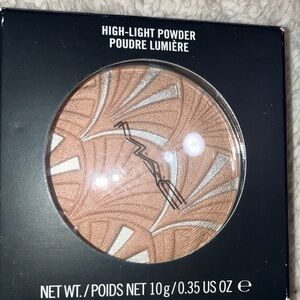 MAC Cosmetics High-Light Powder